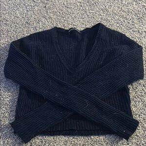Brandy Melville Black V-Neck Cropped Sweater